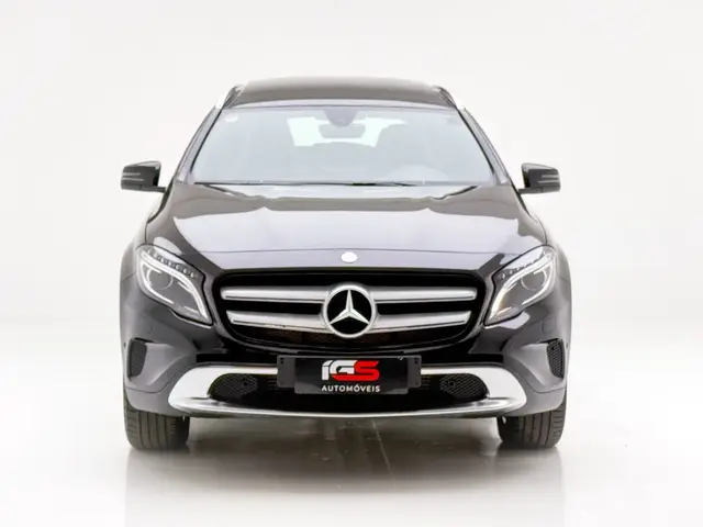 Carro Mercedes-Benz GLA 250  2017 GLA 250 Enduro 2.0 TB 16V 211cv Aut.