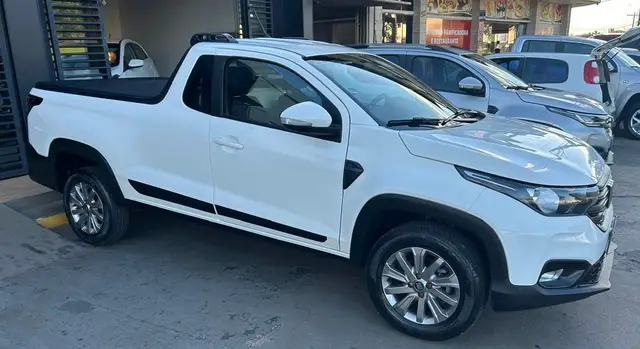 Carro Fiat Strada 2022 Freedom 1.3 CS Plus (Flex)
