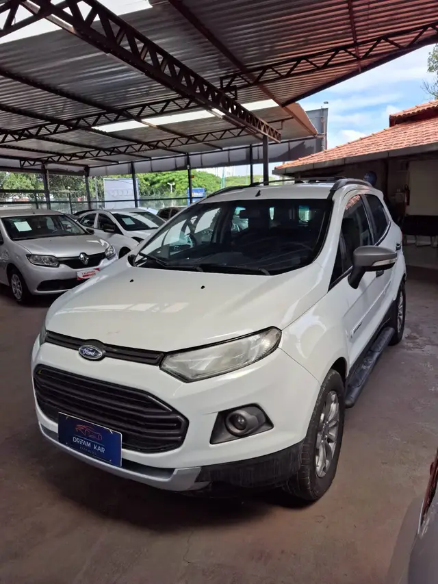 Carro Ford EcoSport 2015 Ecosport Freestyle 1.6 16V (Flex)