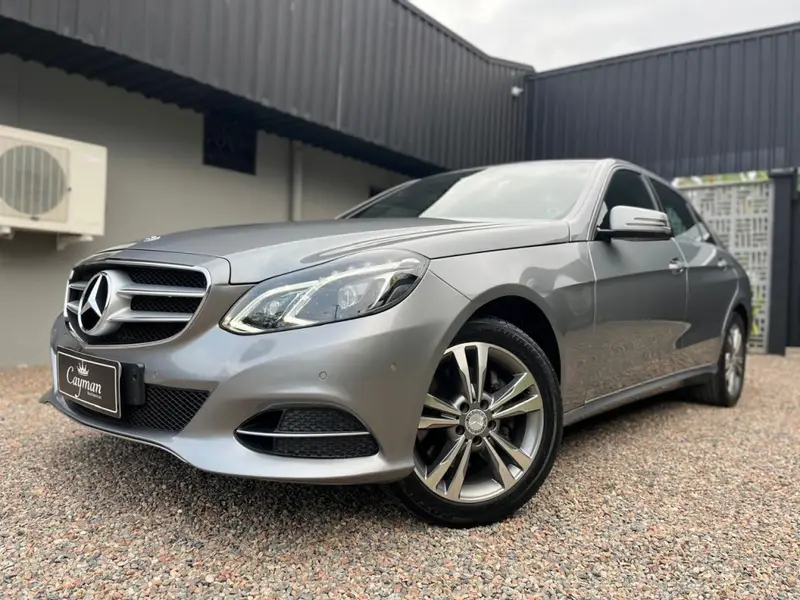 Mercedes-Benz Classe E E 250 Avantgarde 2.0 CGI Turbo