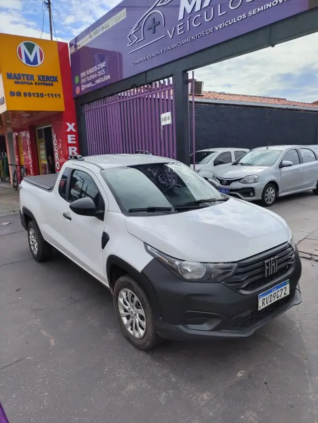 Carro Fiat Strada 2023 Endurance 1.4 Cabine Plus (Flex)