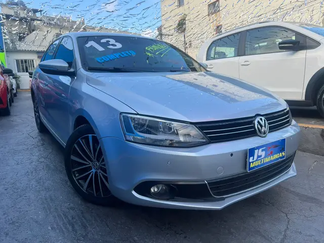 Carro Volkswagen Jetta 2013 2.0 TSI Highline DSG