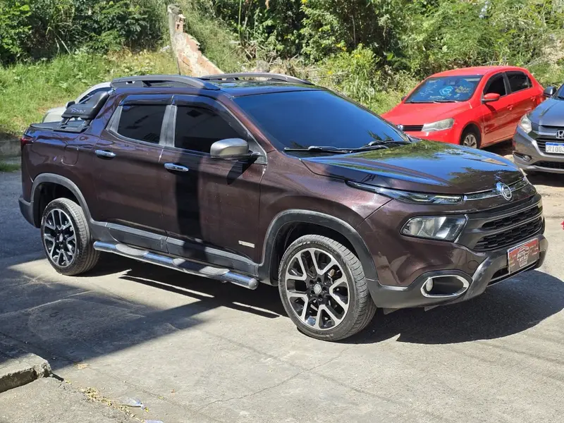 Fiat Toro Freedom 1.8 AT6 4x2 (Flex)