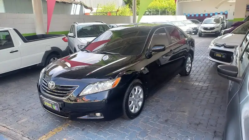 Toyota Camry XLE 3.5 V6