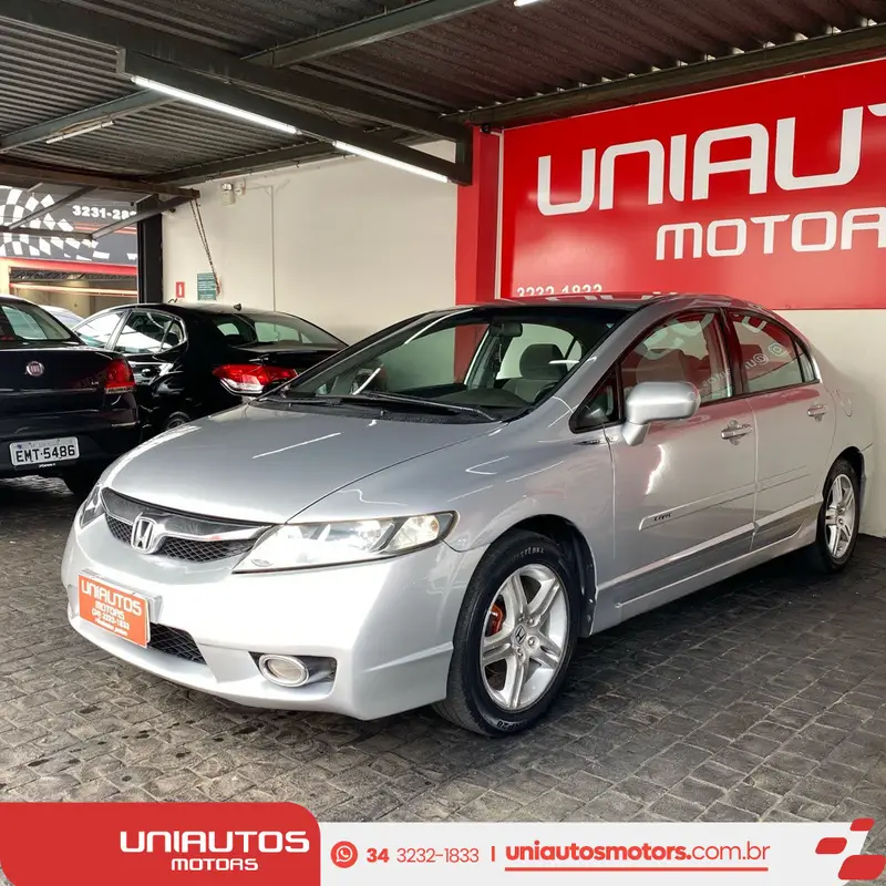 Honda Civic New  LXS 1.8 16V (Flex)