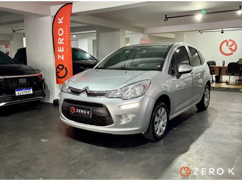 Citroën C3 Attraction 1.2 12V (Flex)