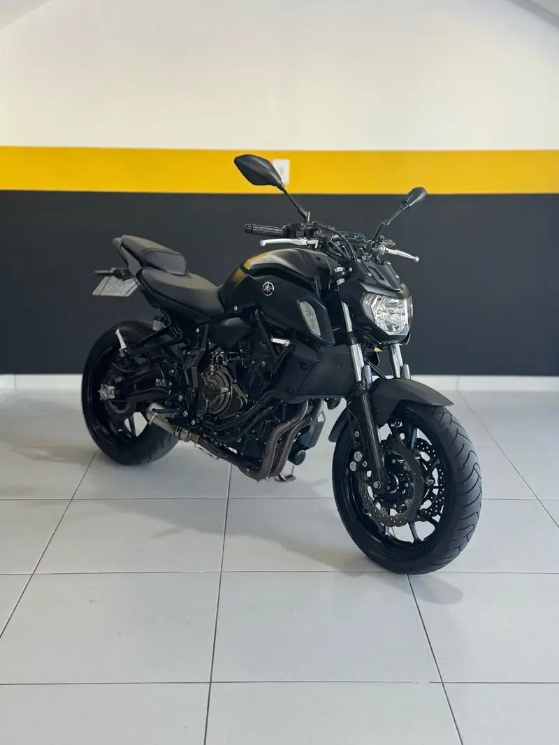 Yamaha MT-07 ABS