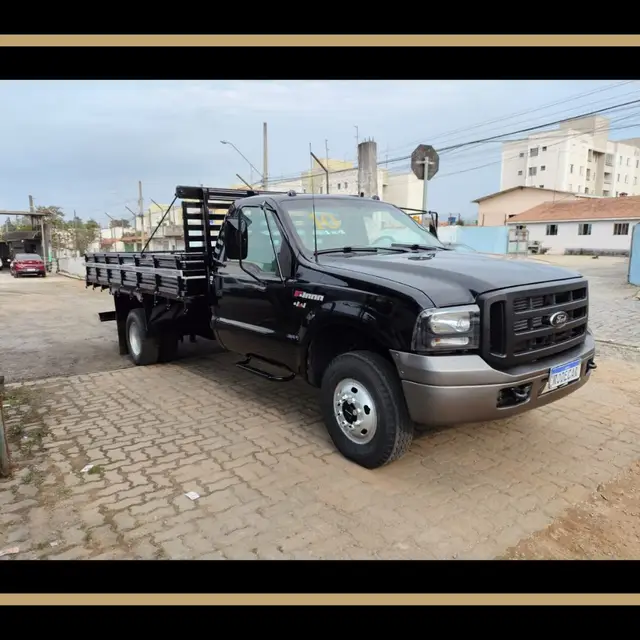 Carro Ford F 4000 2010 Turbo 4x4 (N.Serie Cummins)