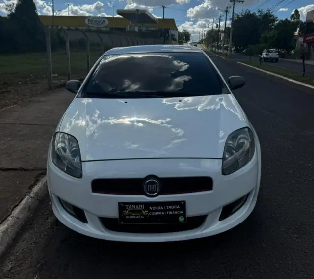 Carro Fiat Bravo 2014 Sporting 1.8 16V (Flex)
