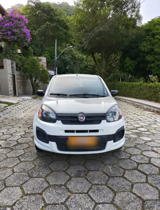 Carro Fiat Uno 2021 Attractive 1.0