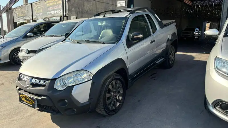 Fiat Strada Adventure 1.8 16V (Flex) (Cabine Dupla)