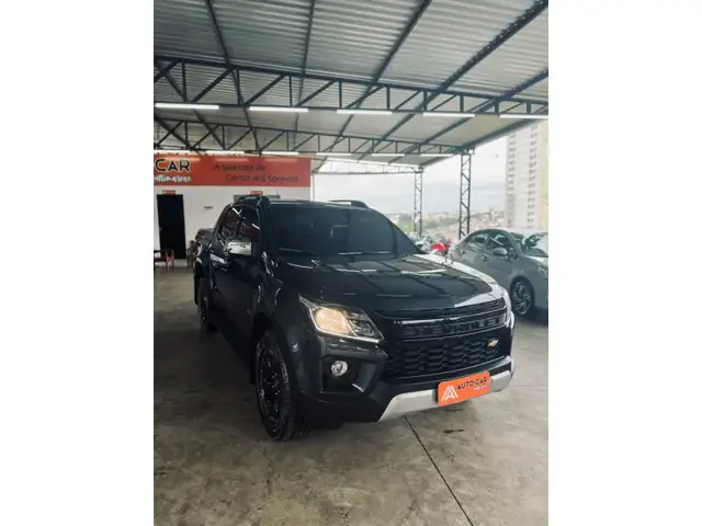 Carro Chevrolet S10 Cabine Dupla 2023 LS 2.8 Turbodiesel