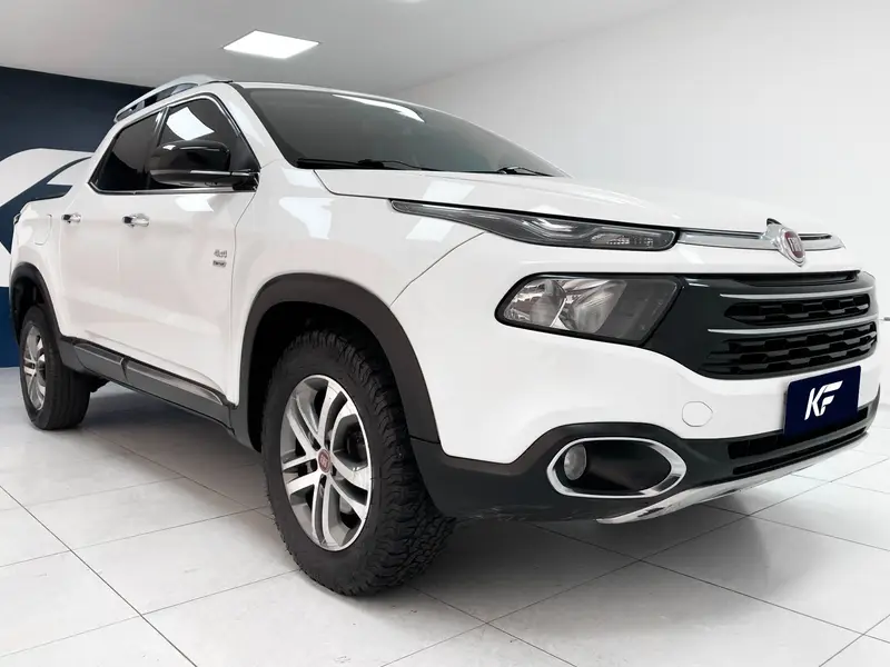 Fiat Toro Volcano 2.0 diesel AT9 4x4