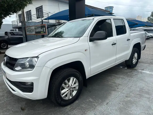 Carro Volkswagen Amarok 2018 2.0 CD 4x4 TDi Trendline