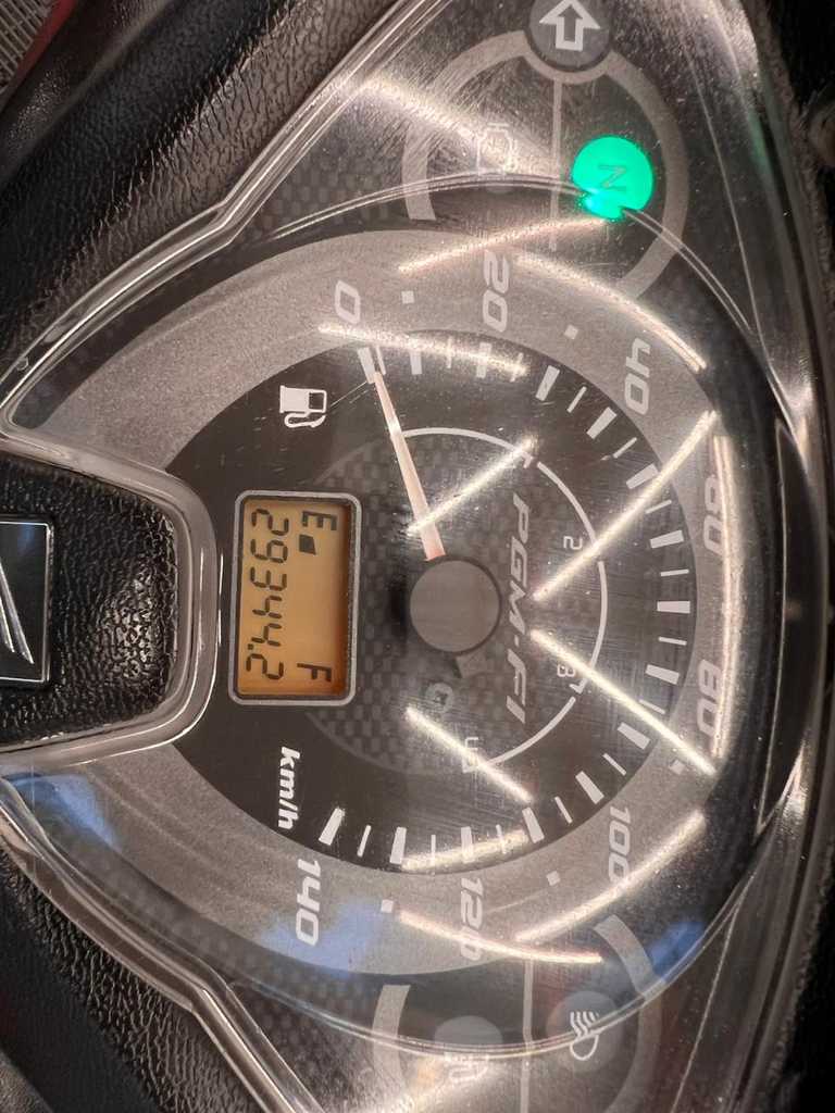 alt=