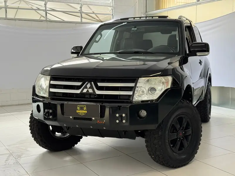 Mitsubishi Pajero Full 3.2 DI-D 3D HPE 4WD