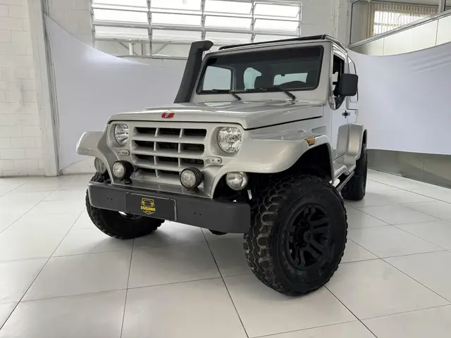 Carro Troller T4 2007 4x4 3.0 (teto rígido)