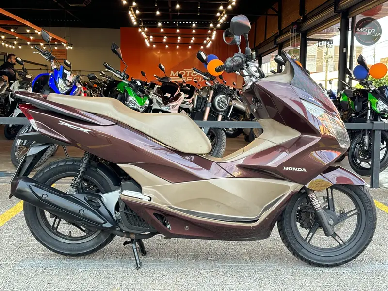 Honda PCX 150 DLX