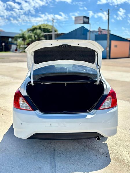 Versa 1.6 16V SV (Flex)