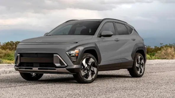 A nova geração do SUV híbrido da Hyundai deve chegar ao mercado em abril