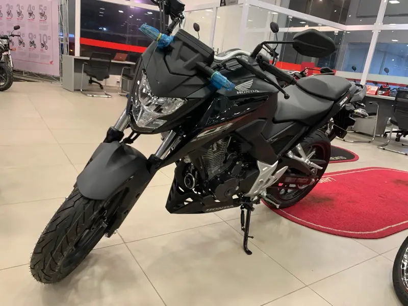 Honda CB 300F Twister (CBS)