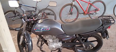 CG 125 Titan