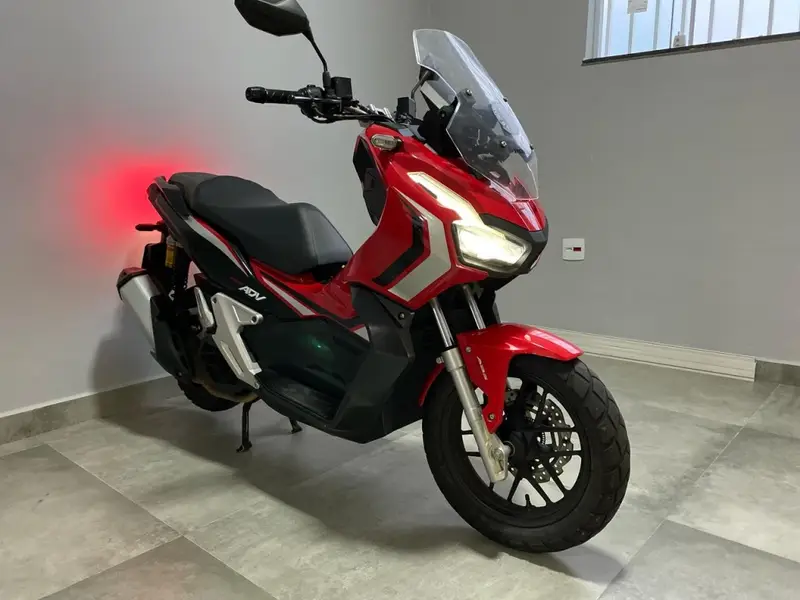 Honda ADV ABS