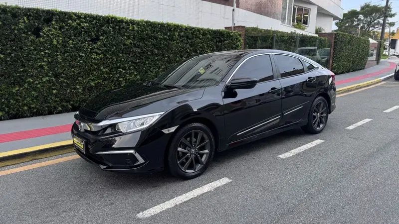 Honda Civic 2.0 LX CVT