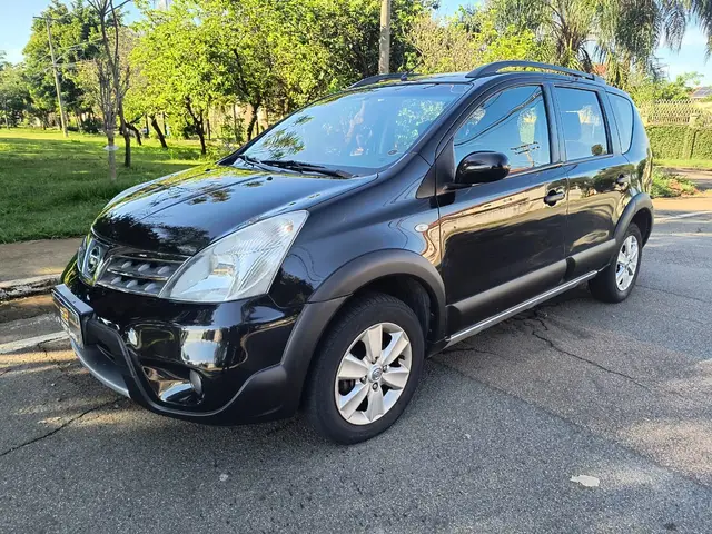 Carro Nissan Livina 2012 X-Gear SL 1.6 16V (flex)
