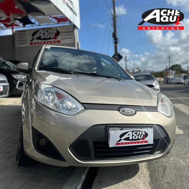 Carro Ford Fiesta Hatch 2013 SE Rocam 1.6 (Flex)