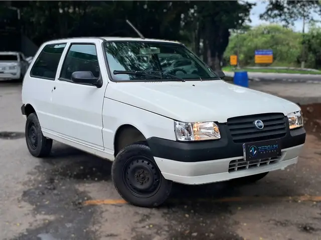 Carro Fiat Uno Mille 2011 Fire Economy 1.0 (Flex) 2p