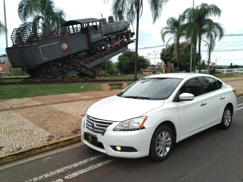 Nissan Sentra S 2.0 16V (Flex)