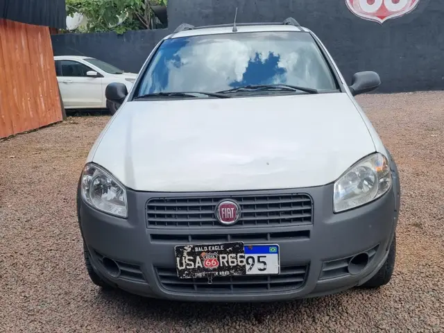 Carro Fiat Strada 2013 Working 1.4 (Flex) (Cabine Estendida)