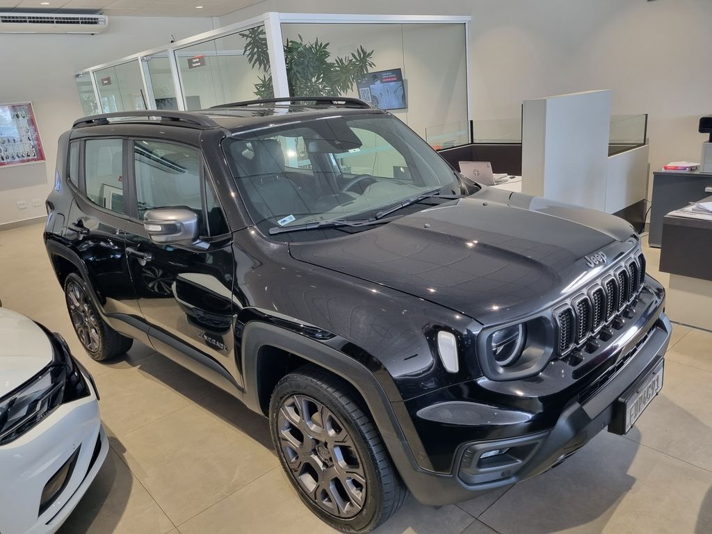 Renegade Série S T270 4x4 AT9