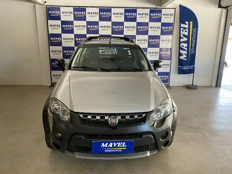 Fiat Strada Adventure 1.8 16V (Flex) (Cabine Estendida)