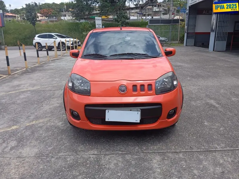 Fiat Uno Sporting 1.4 8V (Flex) 4p