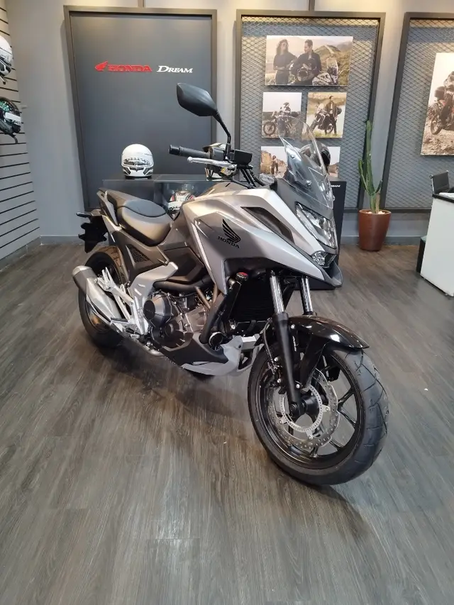 Carro Honda NC 750X 2025 DCT