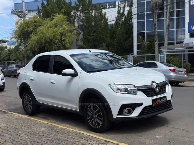 Carro Renault Logan 2020 Iconic 1.6 16V SCe (Flex) CVT