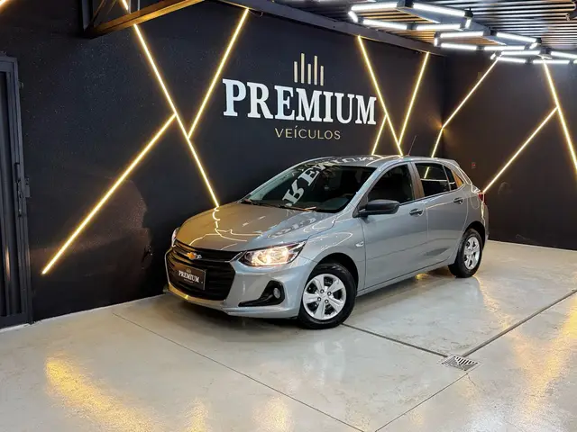 Carro Chevrolet Onix 2024 1.0