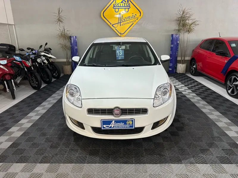 Fiat Bravo Essence 1.8 16V Dualogic (Flex)