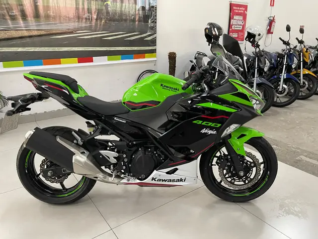 Moto Kawasaki Ninja 2022 400