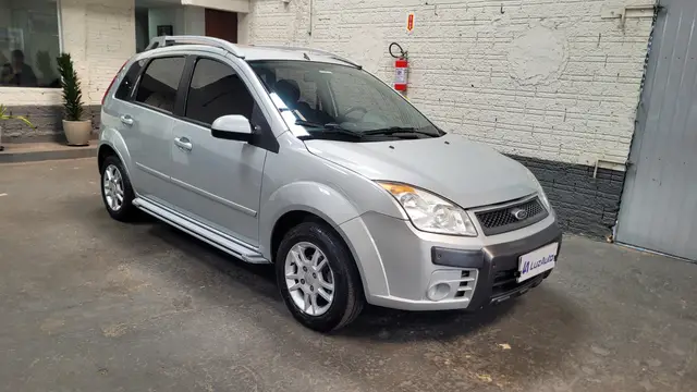 Carro Ford Fiesta Hatch 2009 Trail 1.6 (Flex)
