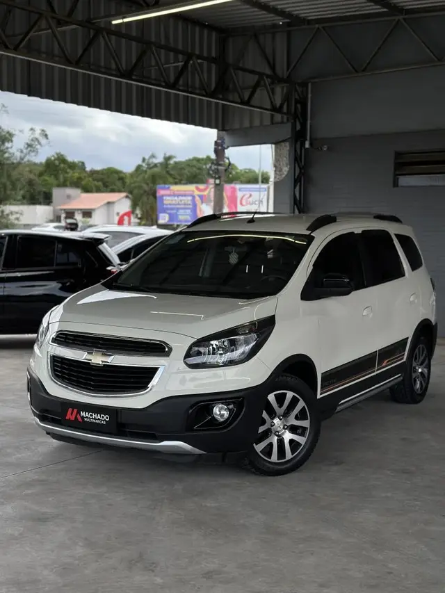 Carro Chevrolet Spin 2018 Activ 1.8 (Flex) (Aut)