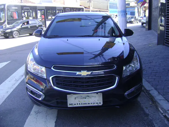 Carro Chevrolet Cruze 2015 LT 1.8 16V Ecotec (Flex)