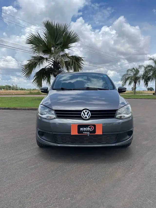 Carro Volkswagen Fox 2013 1.6 VHT (Flex)