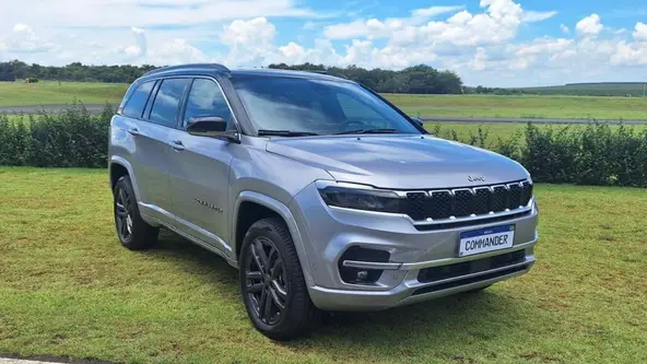 Confira detalhes da versão a diesel do Jeep Commander, que acaba de trocar de motor