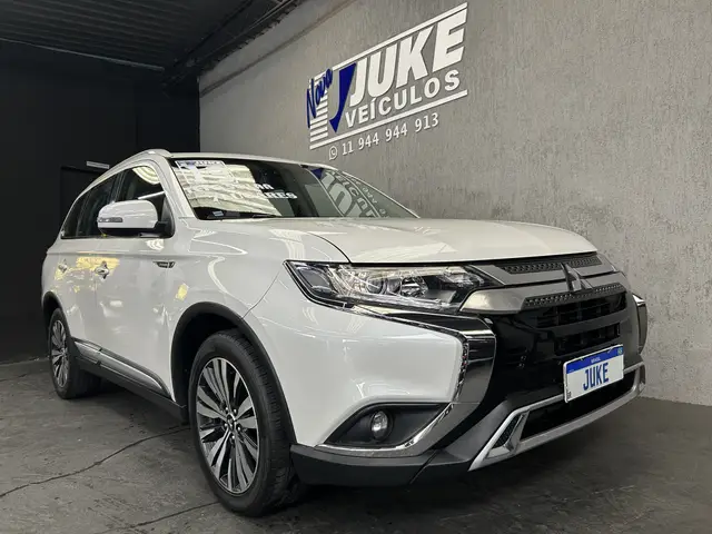 Carro Mitsubishi Outlander 2019 2.0 HPE 7L CVT