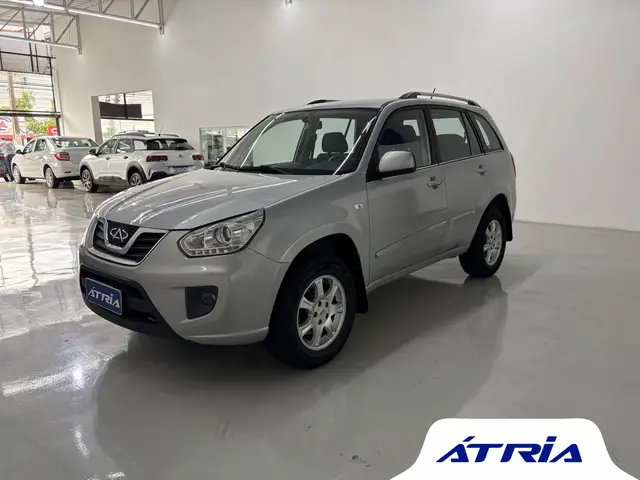 Carro CAOA Chery Tiggo 2015 2.0 16V (Aut)