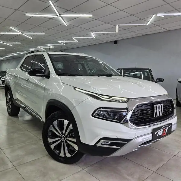 Carro Fiat Toro 2024 Volcano 2.0