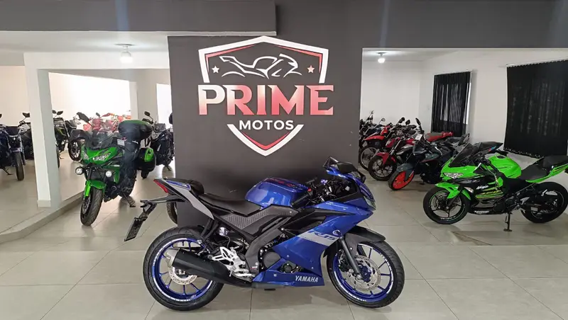 Yamaha YZF R15 ABS